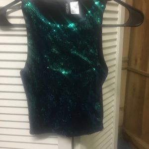 Festival crop top shirt